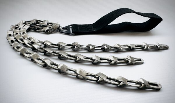 Chain flogger